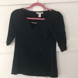 White/black market 3/4 length sleeve